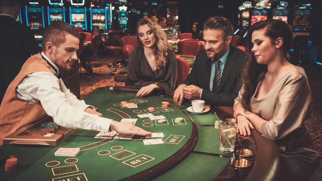 Casino Dress Code Guide: What to Wear and What to Avoid