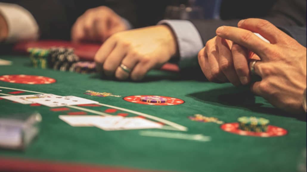 Essential Blackjack Tips for Beginners to Win More Often