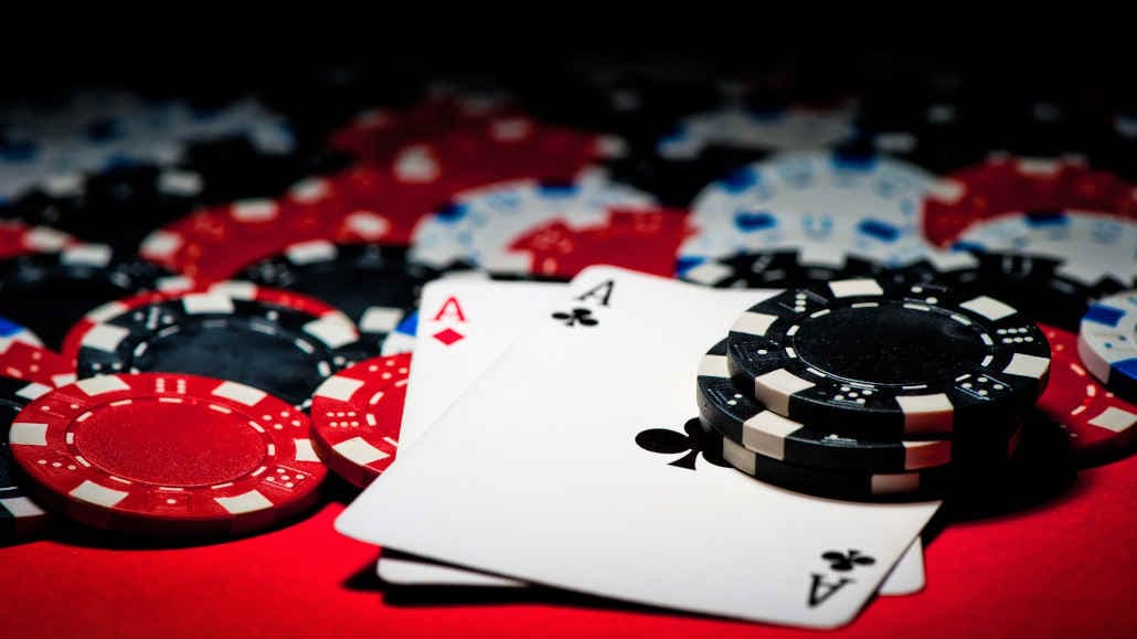 10 Poker Strategy Tips to Help You Win More Often